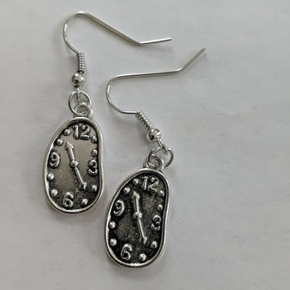 Jewelry - Melting clock dangle drop earrings